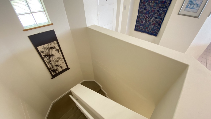 5 Bedroom Property for Sale in Simons Kloof Western Cape